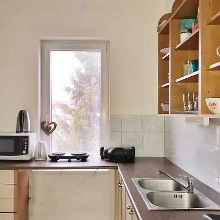 Homestay Brezko Garden House